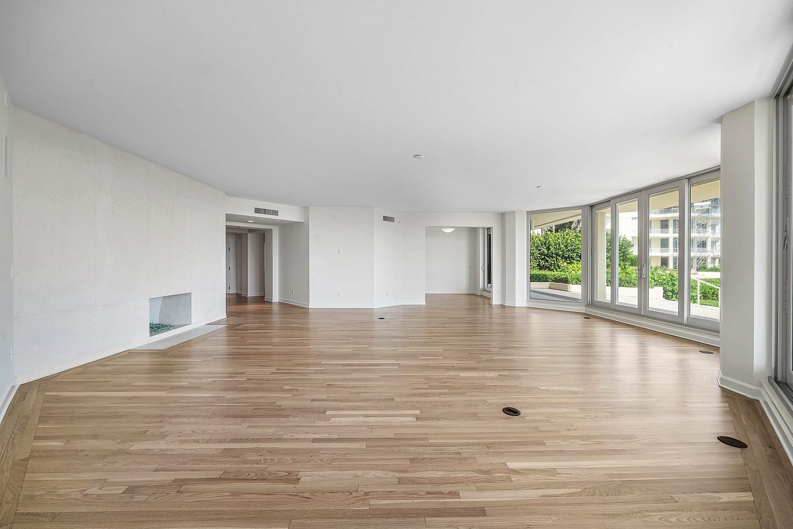 3001 SE Island Point Lane 12 — photo 5