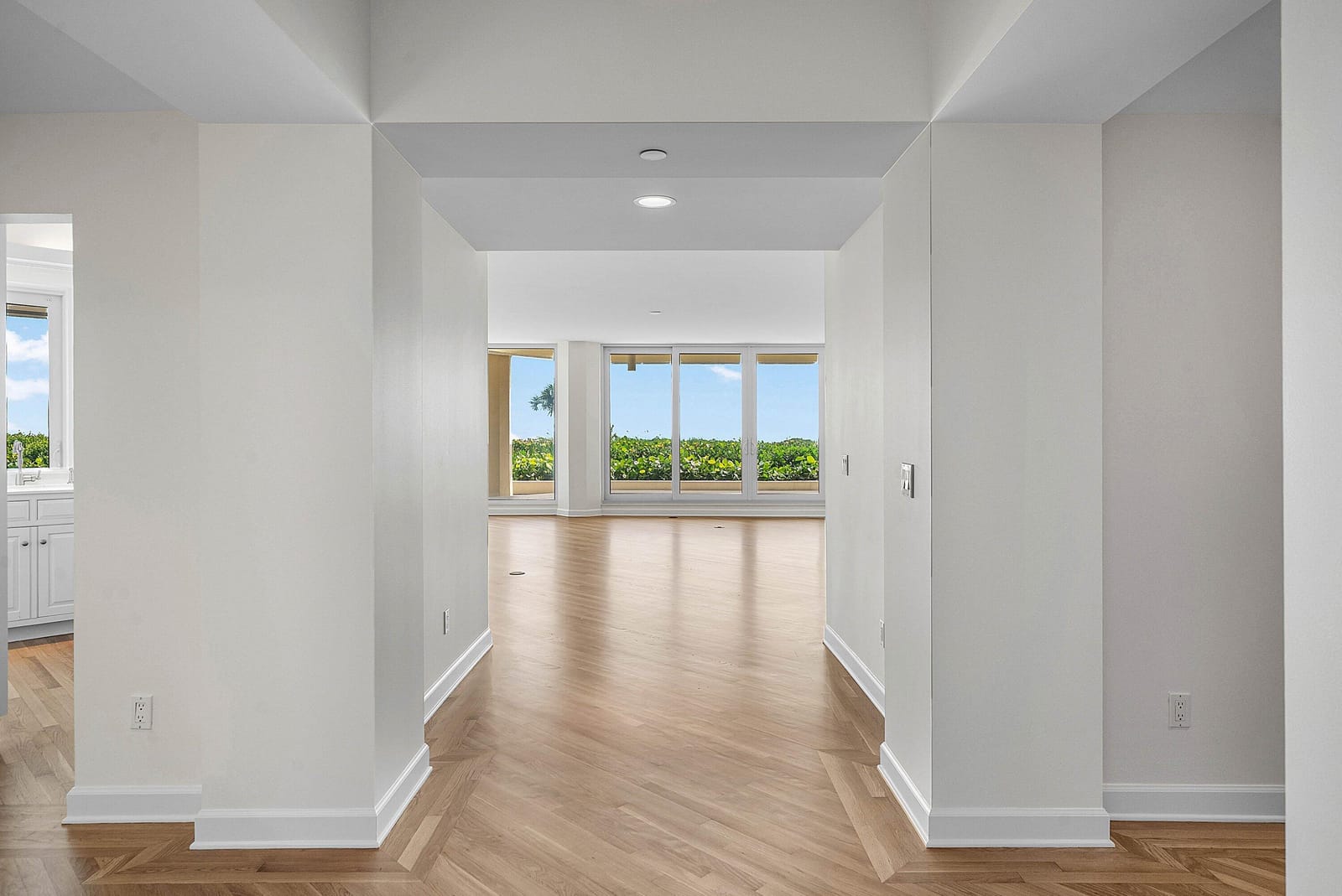 3001 SE Island Point Lane 12 — photo 7
