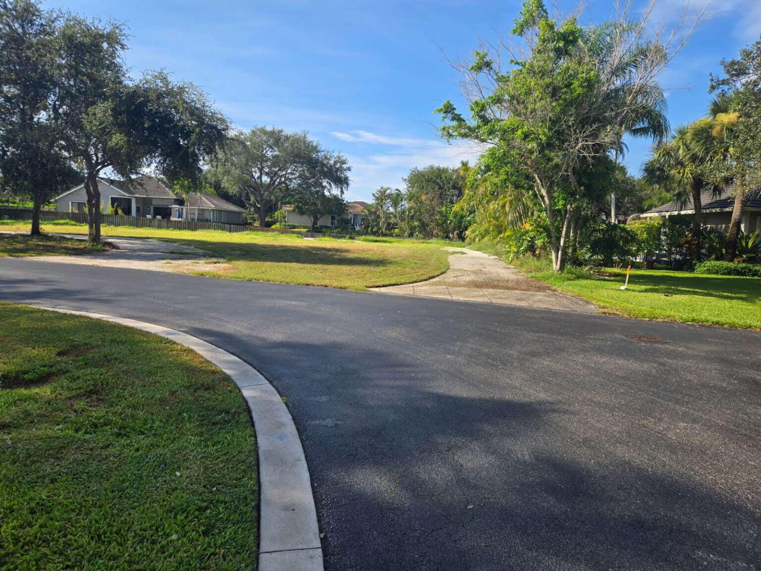 18230 SE RIDGEVIEW Drive, Jupiter, FL 33469 photo 3