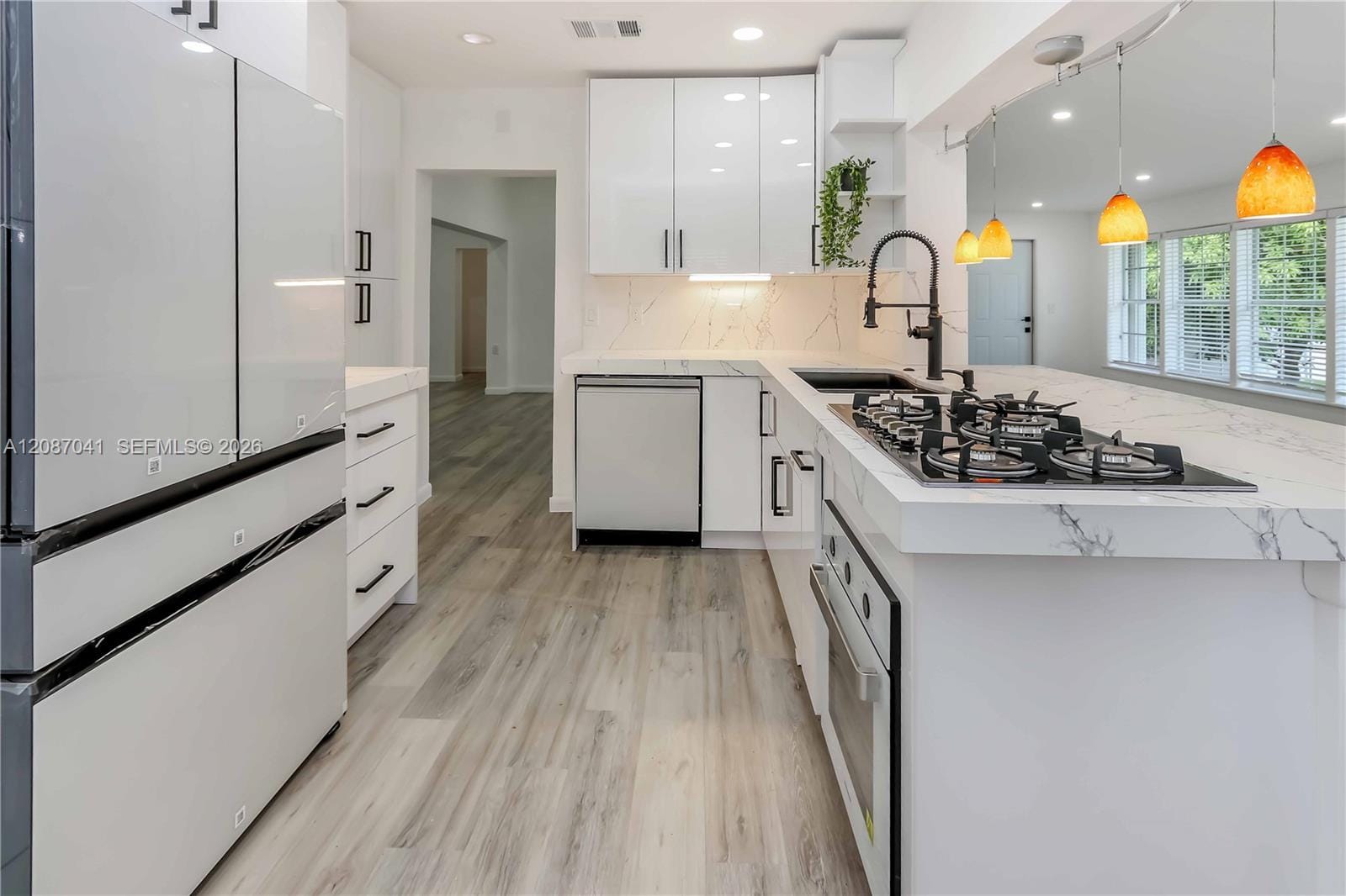 1516 Jefferson Street — photo 3