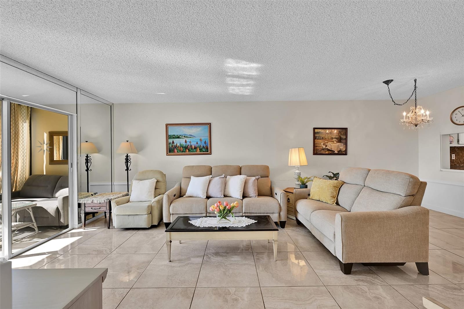 2350 NE 14th Street Causeway 609 — photo 1