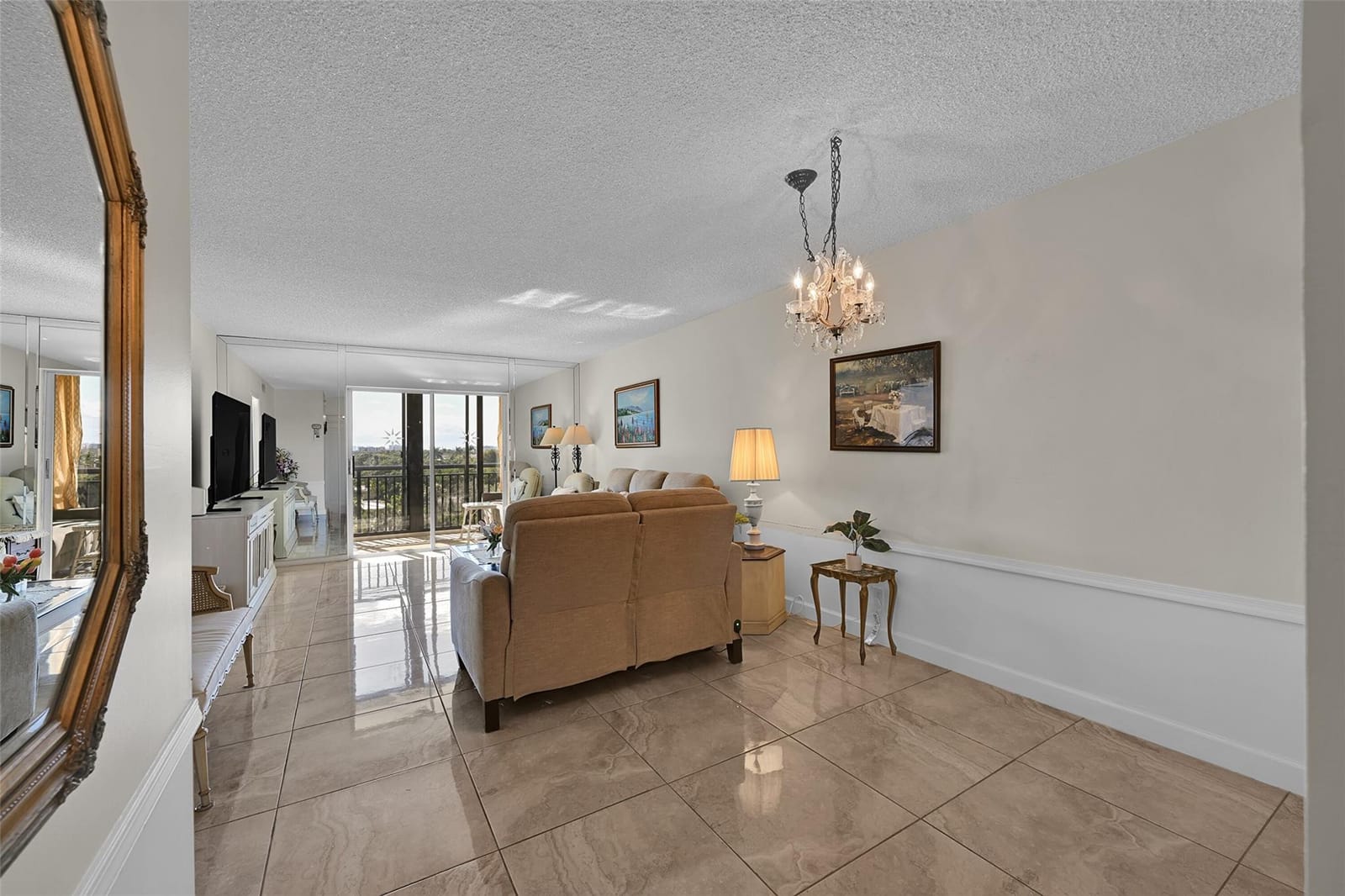2350 NE 14th Street Causeway 609 — photo 8