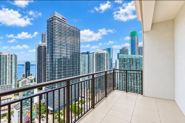 999 SW 1st Avenue UPH12, Miami, FL 33130