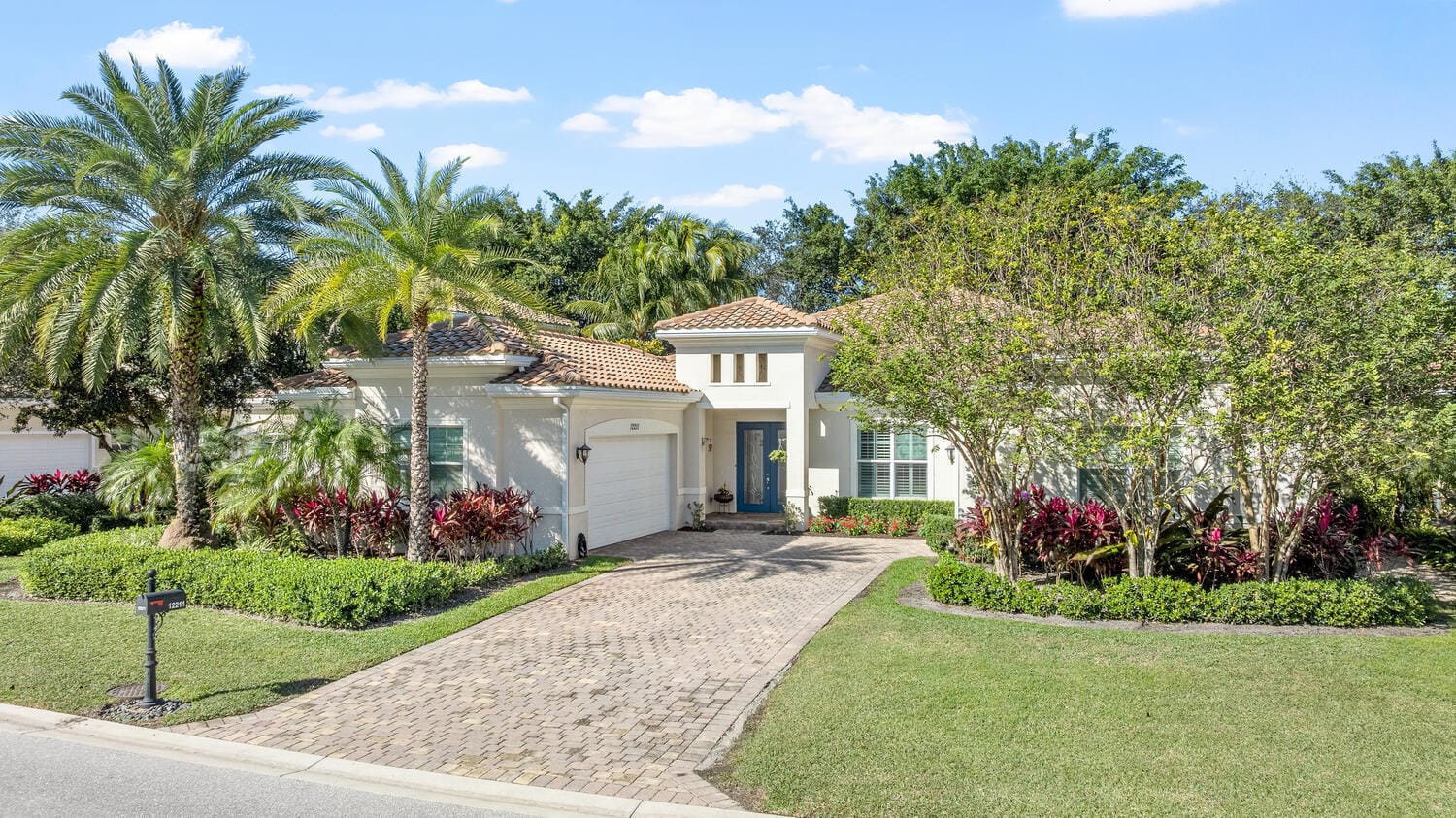 12211 SUNNYDALE Drive, Wellington, FL 33414