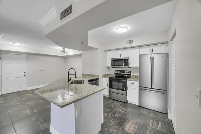 3606 NW Adriatic Lane, Jensen Beach, FL 34957