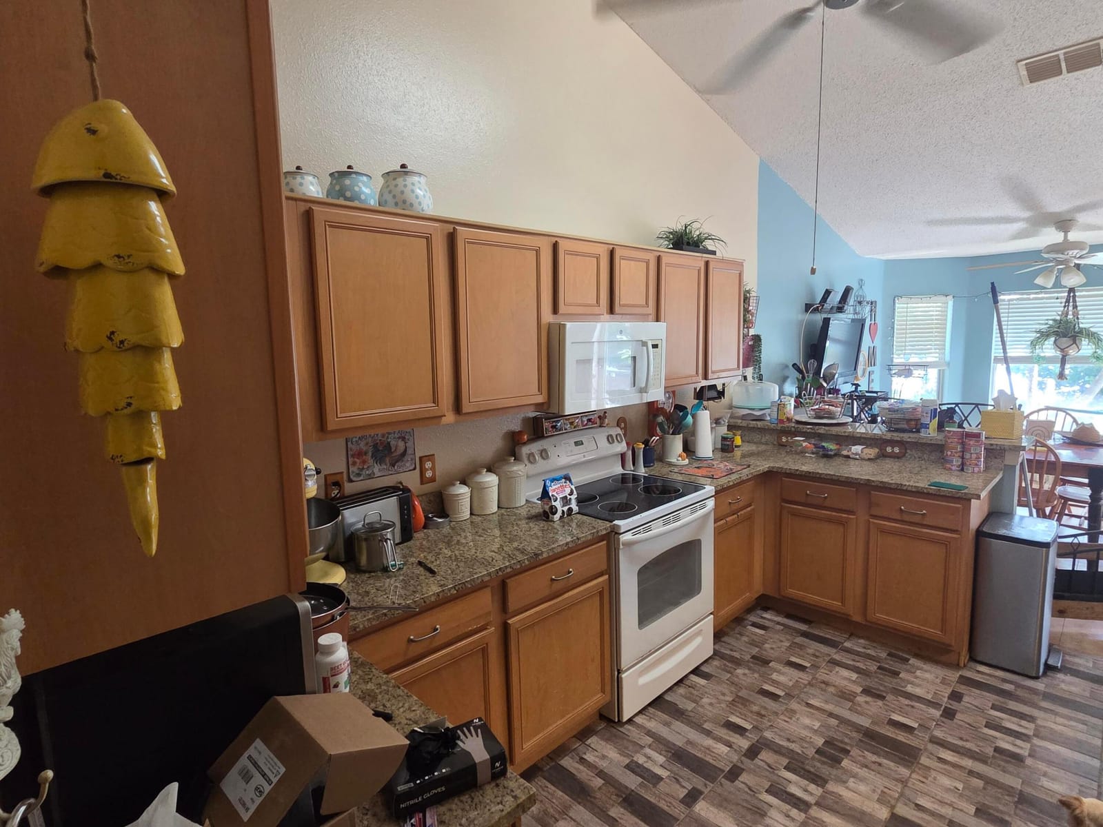 2041 Fawn Meadow Circle, FL 34772 photo 13