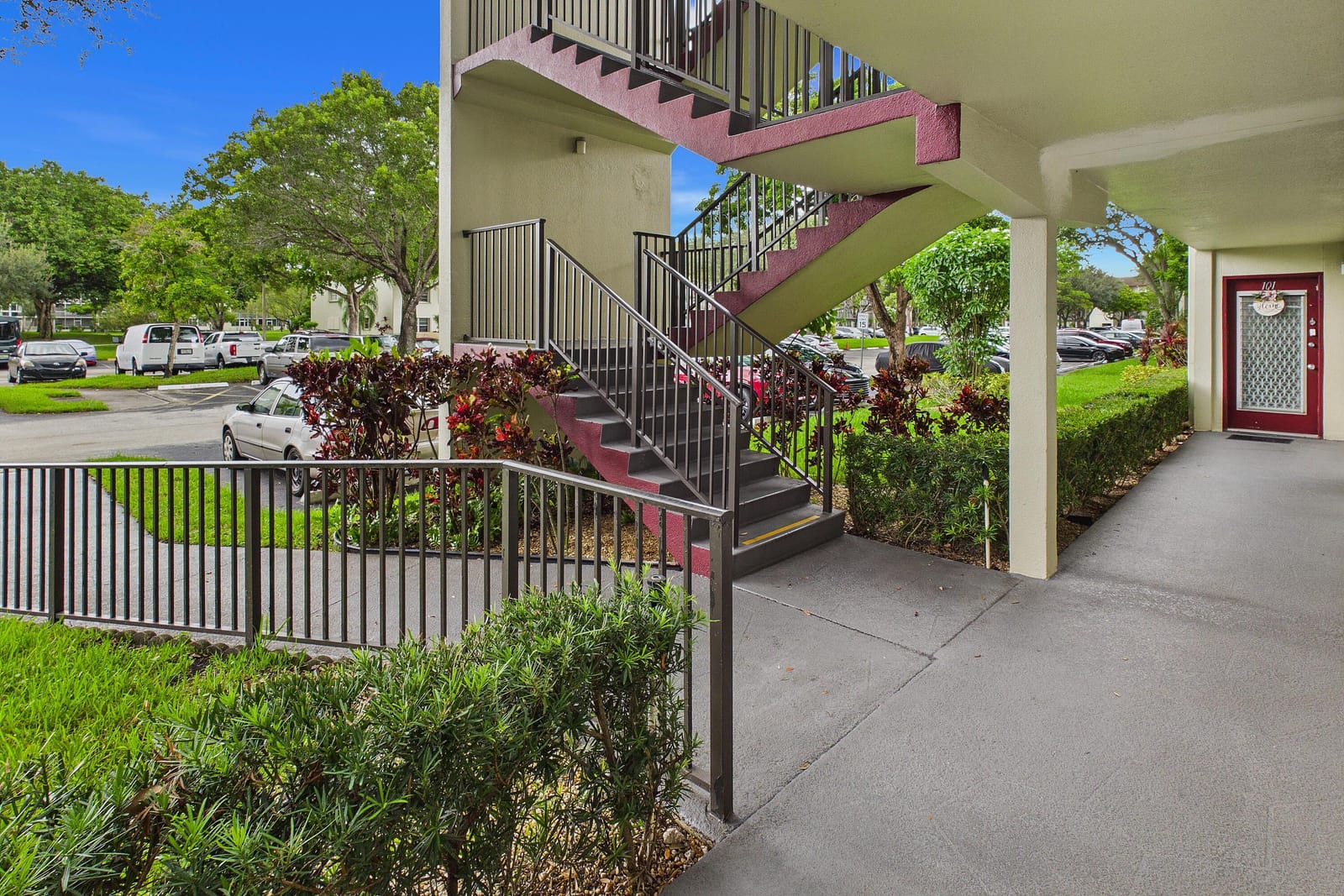 13155 SW 7TH Court 103E, Pembroke Pines, FL 33027 photo 3