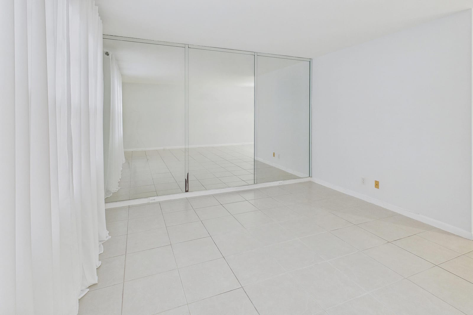 13155 SW 7TH Court 103E, Pembroke Pines, FL 33027 photo 8