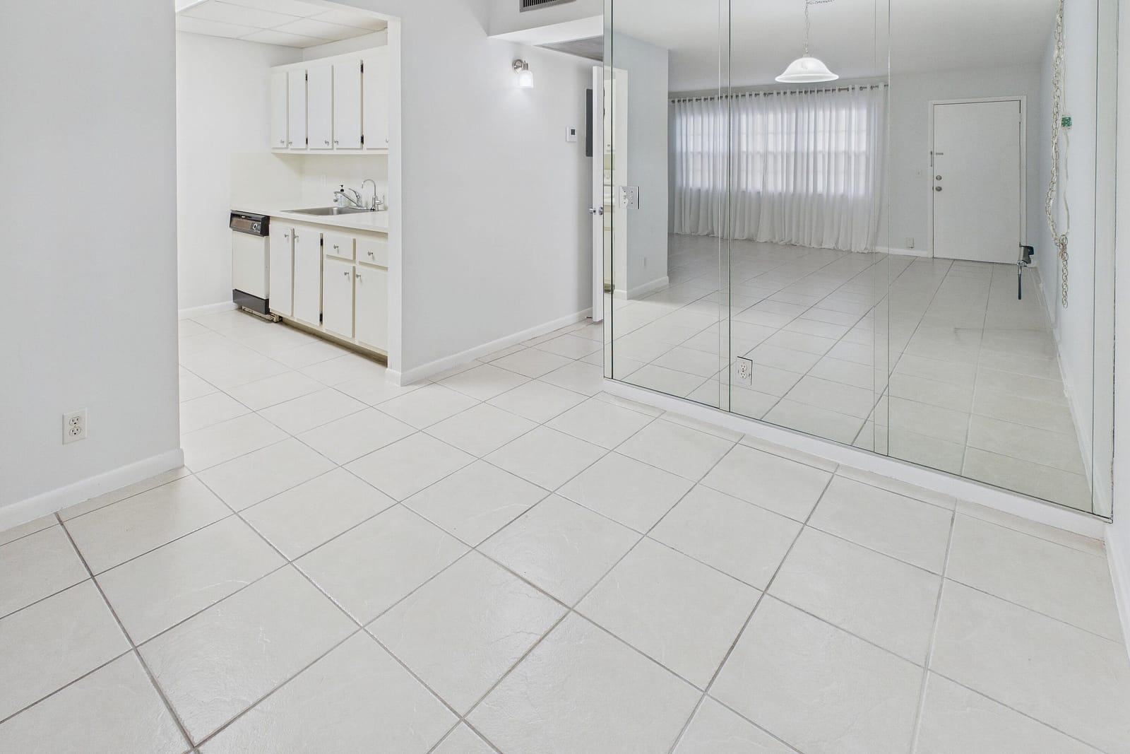 13155 SW 7TH Court 103E, Pembroke Pines, FL 33027 photo 10