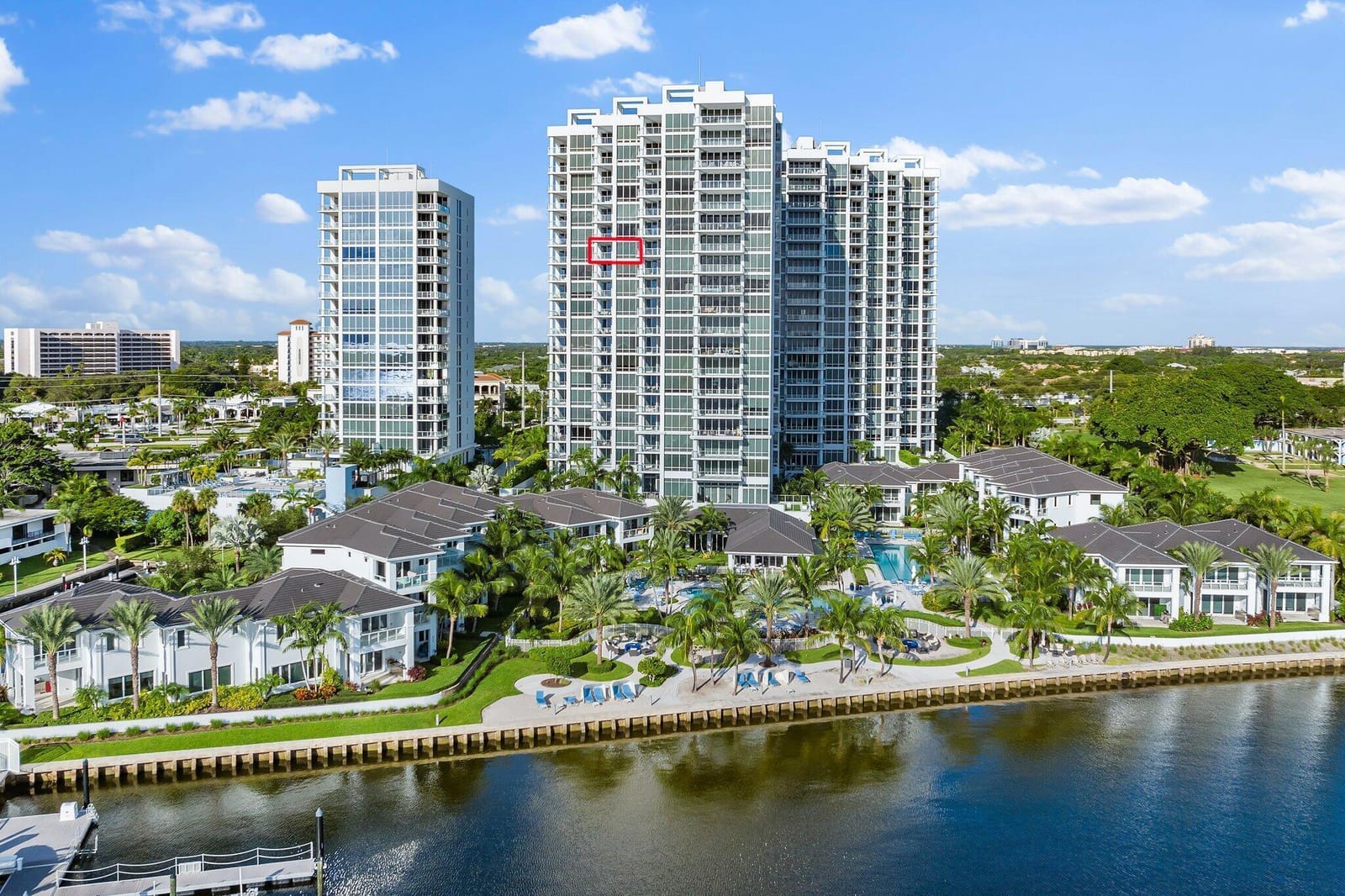 2 WATER CLUB Way 1603