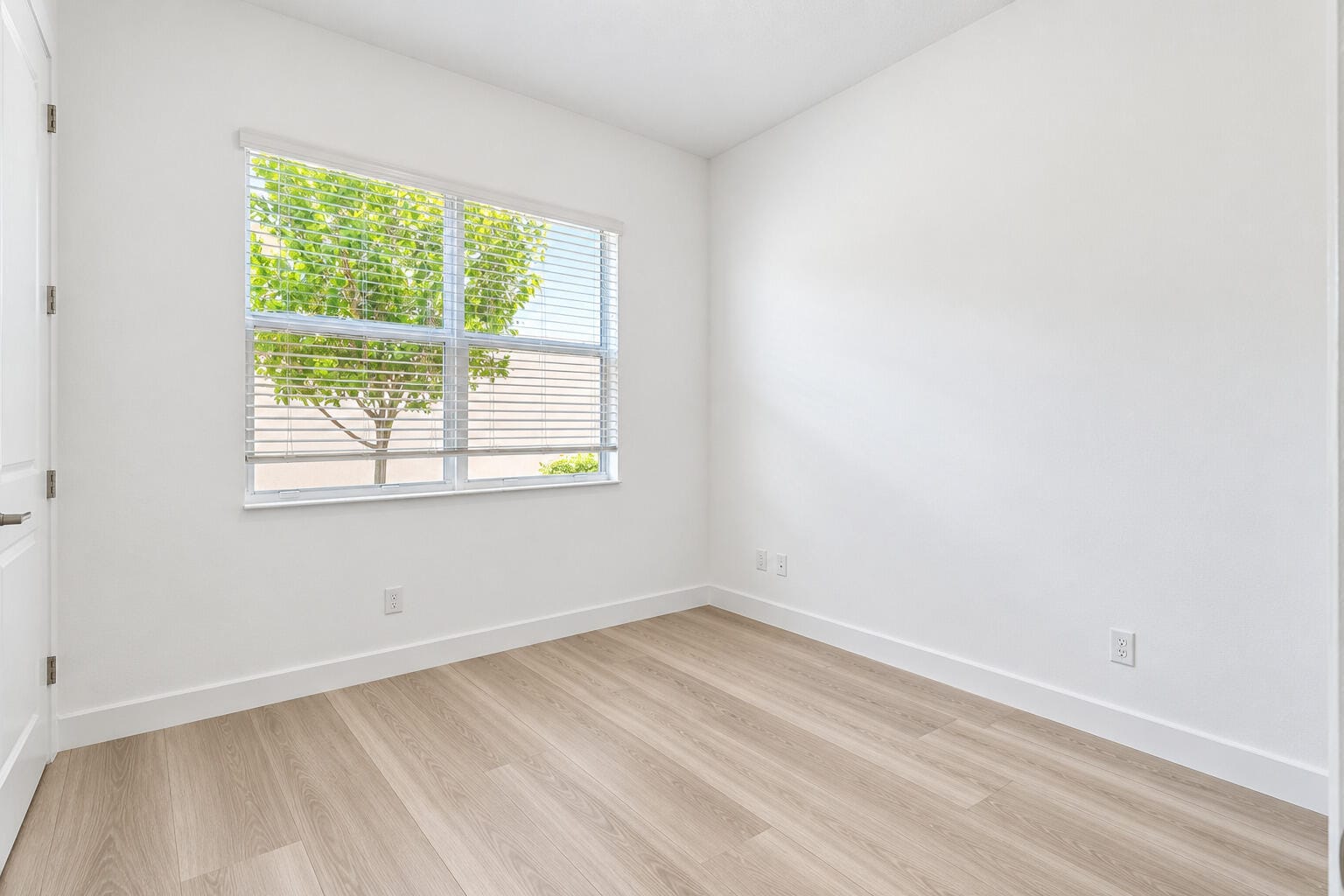 4763 SADDLE RANCH Road — photo 8