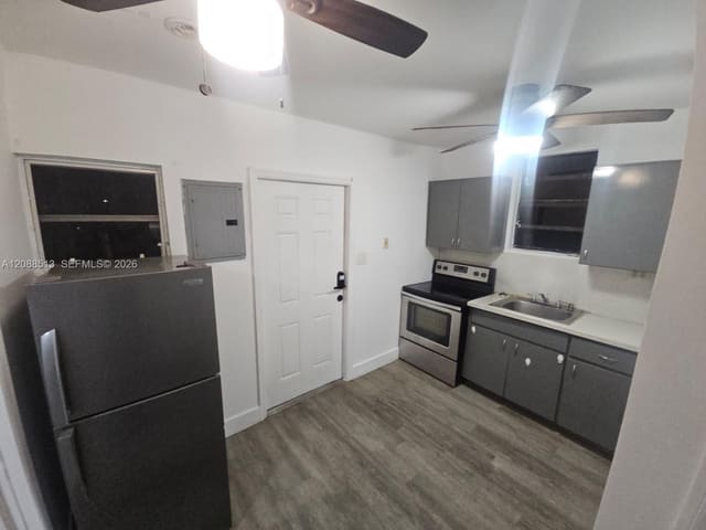 784 NW 100th Street C, Miami, FL 33150