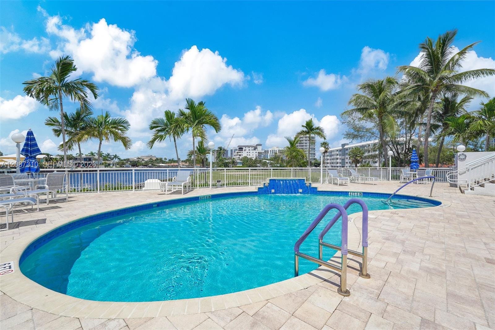 511 Bayshore Drive 1009 — photo 5