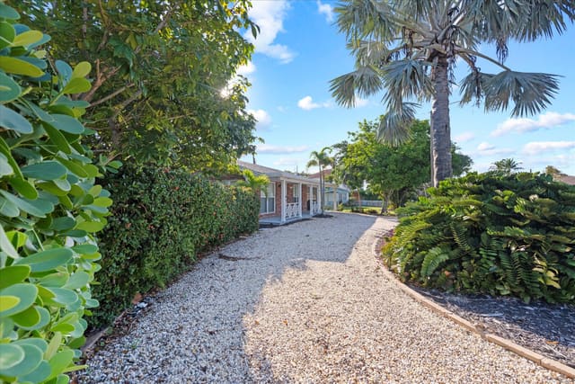 430 Neptune Road, Juno Beach, FL 33408