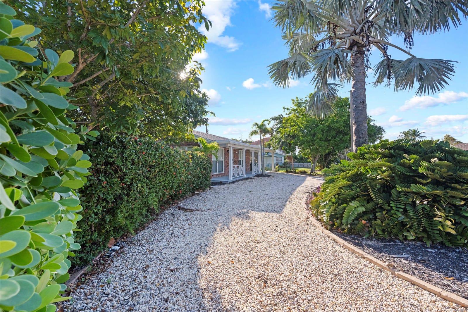 430 Neptune Road — photo 4
