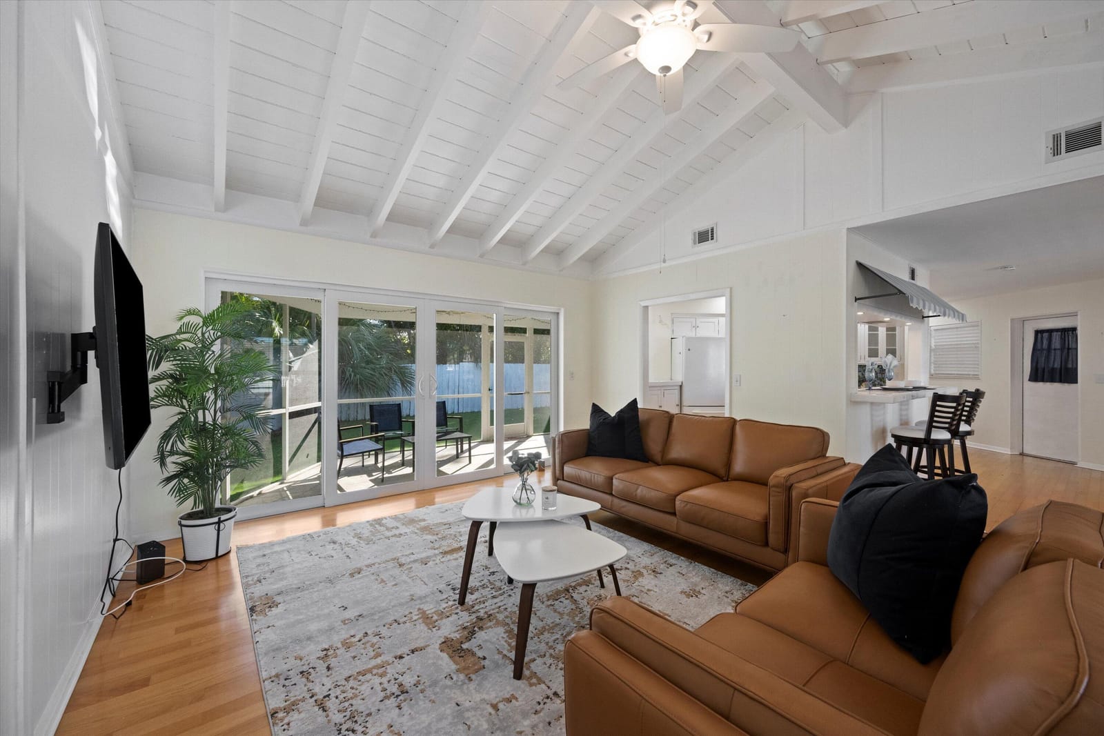 430 Neptune Road — photo 7