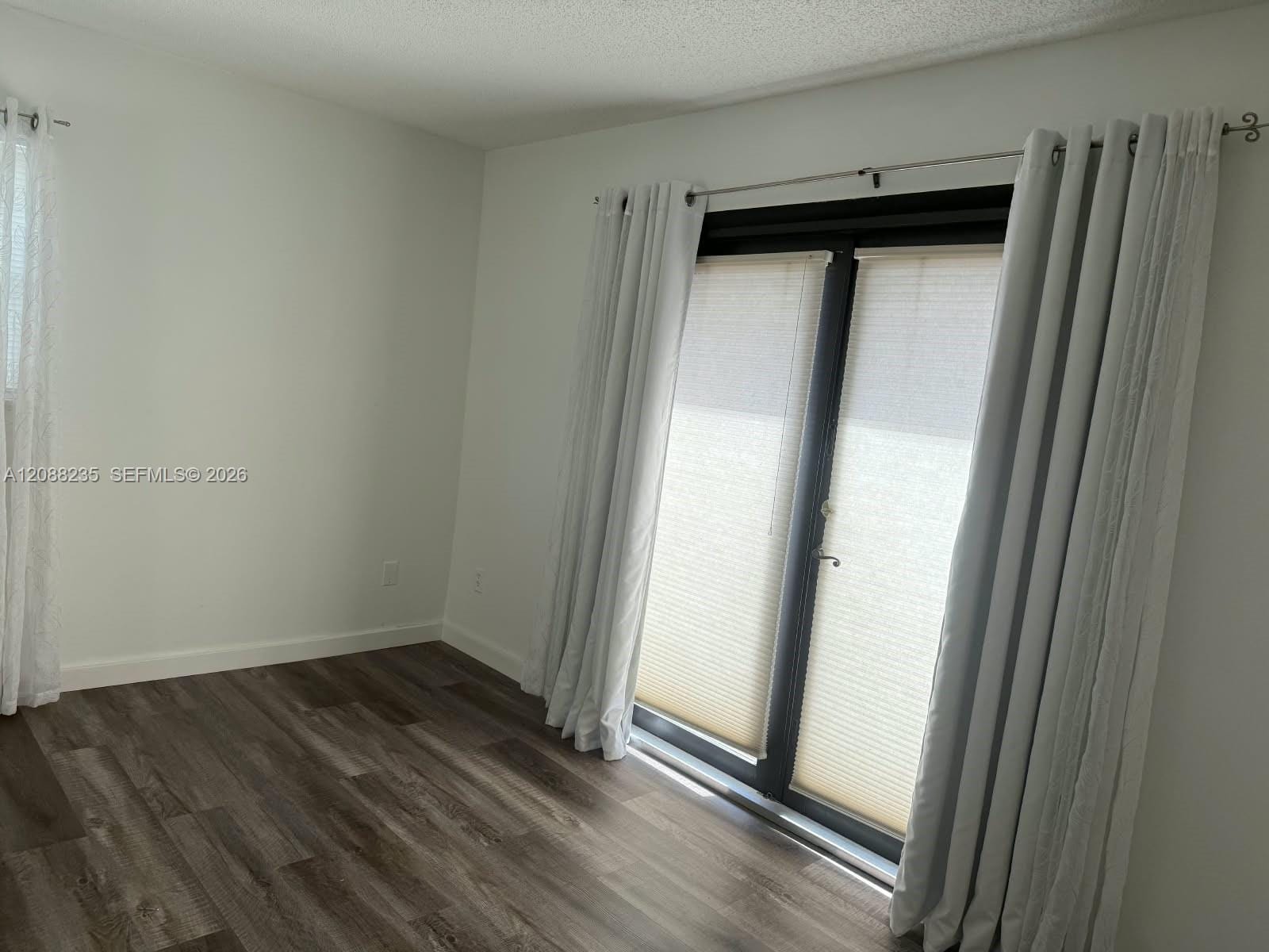 16601 SW 149th Place 0 — photo 2