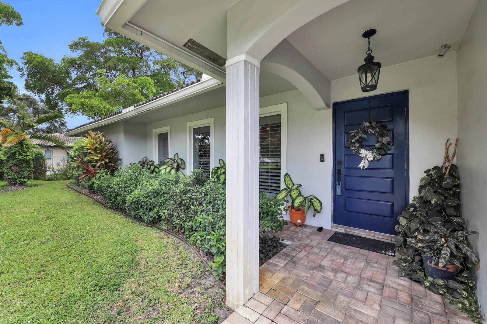 8412 NW 26TH Drive, Coral Springs, FL 33065 photo 3