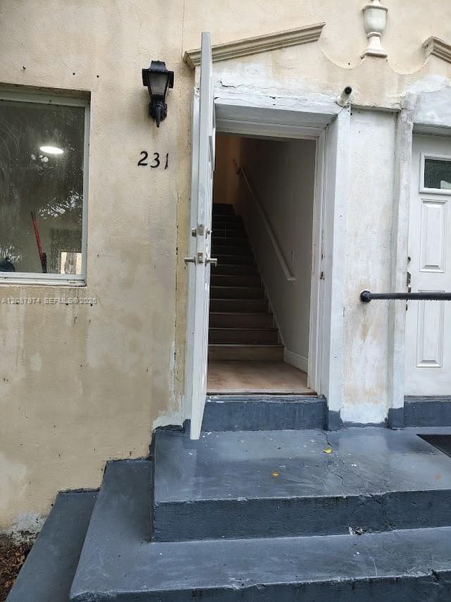 231 NW 83rd Street 231, Miami, FL 33150