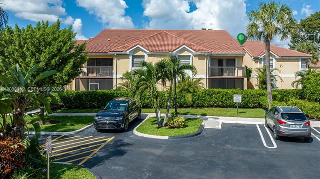 5741 Riverside Drive 205A5, Coral Springs, FL 33067