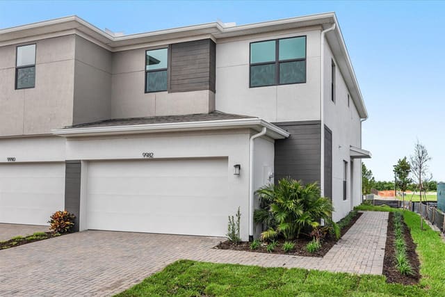 9982 SW TORQUAY Drive, Port St. Lucie, FL 34987