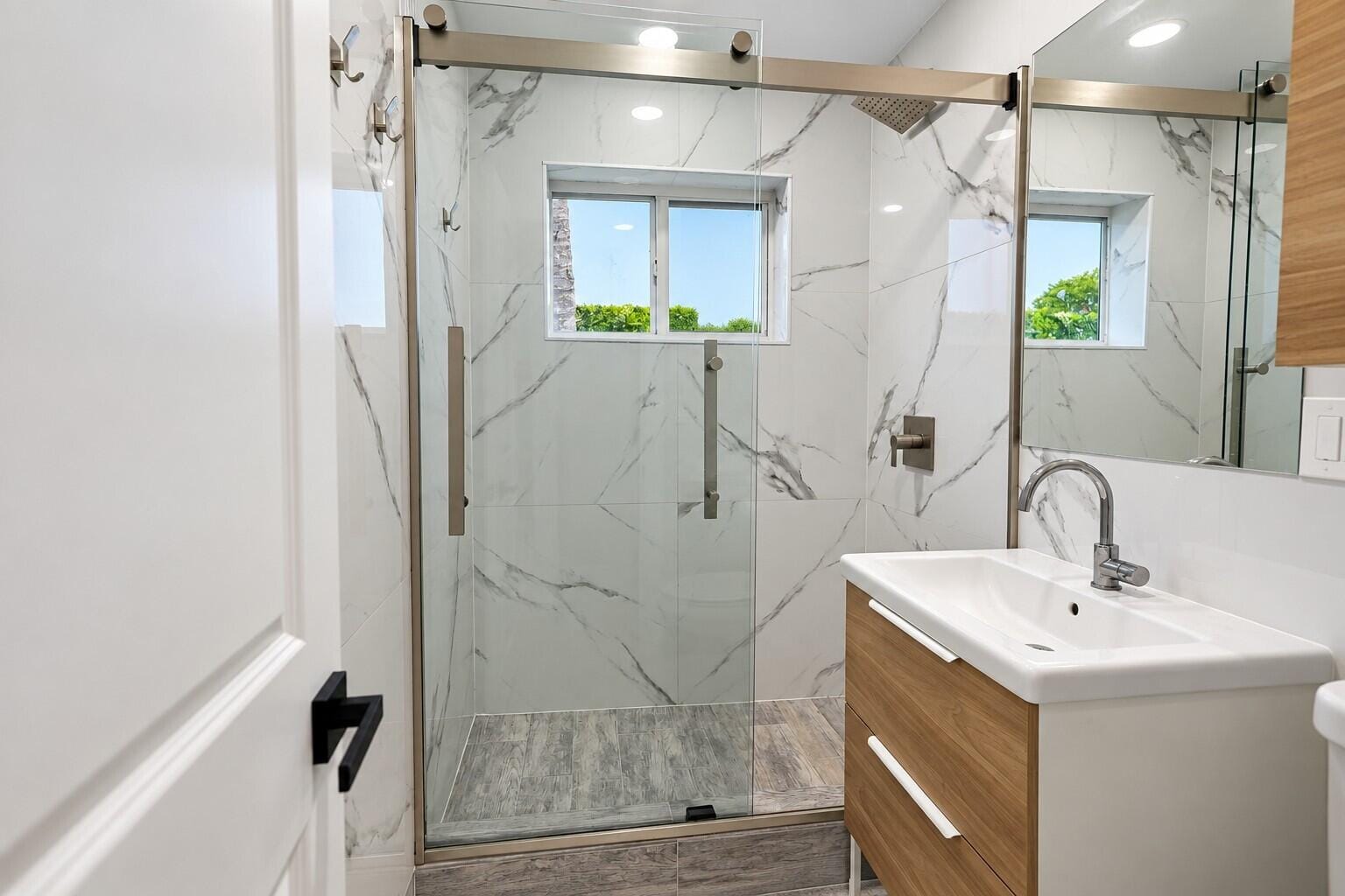 16202 NE 18th Court, North Miami Beach, FL 33162 photo 9
