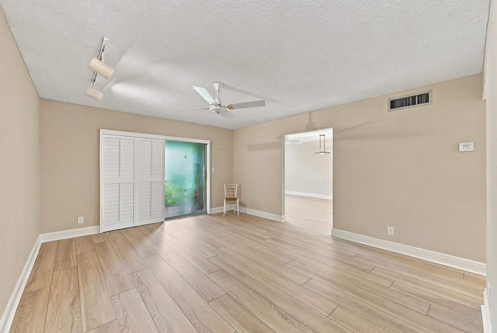 424 NW 70TH Avenue 121 — photo 4