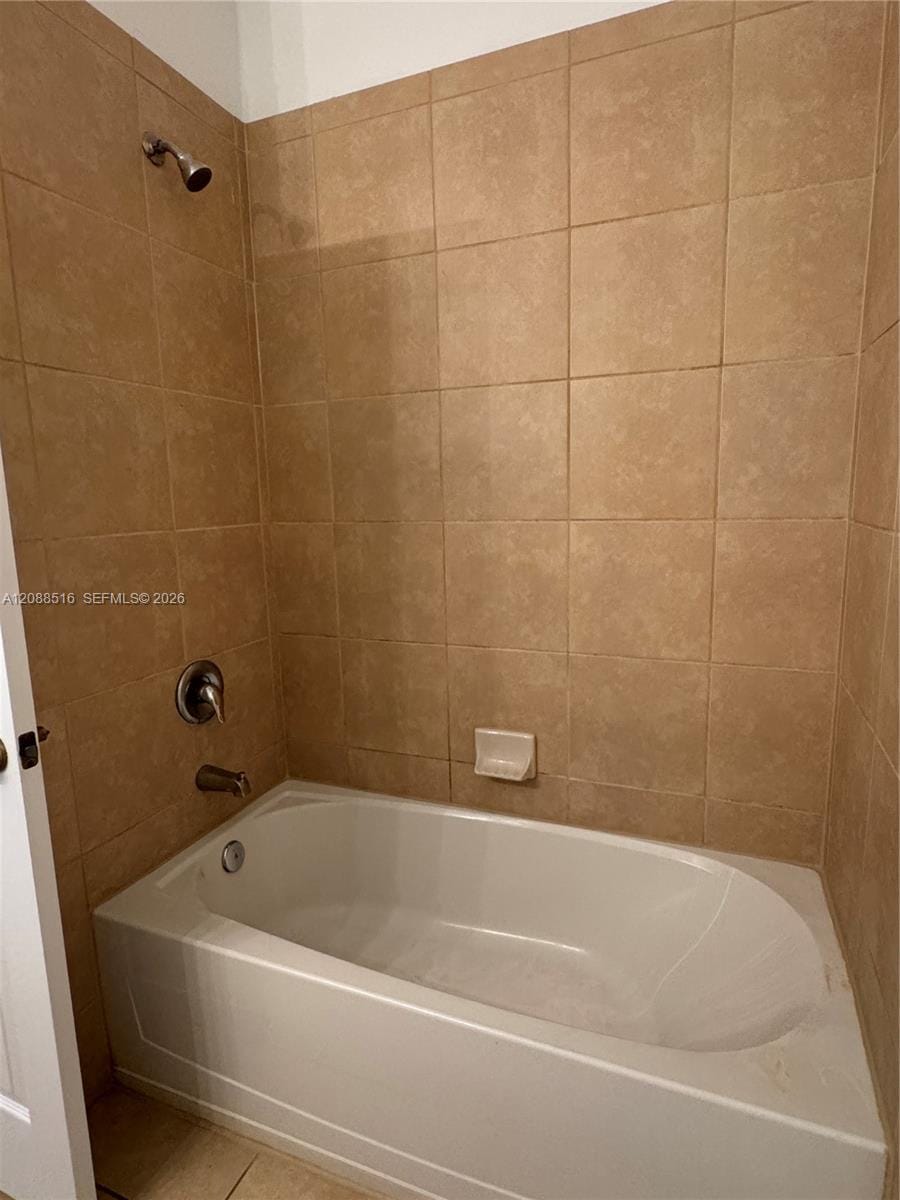 928 SW 147th Avenue 2906, Pembroke Pines, FL 33027 photo 13