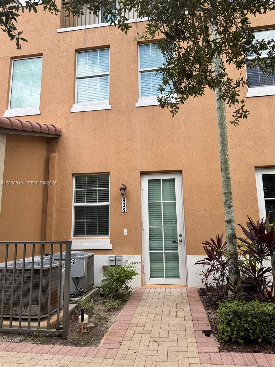 928 SW 147th Avenue 2906, Pembroke Pines, FL 33027 photo 28