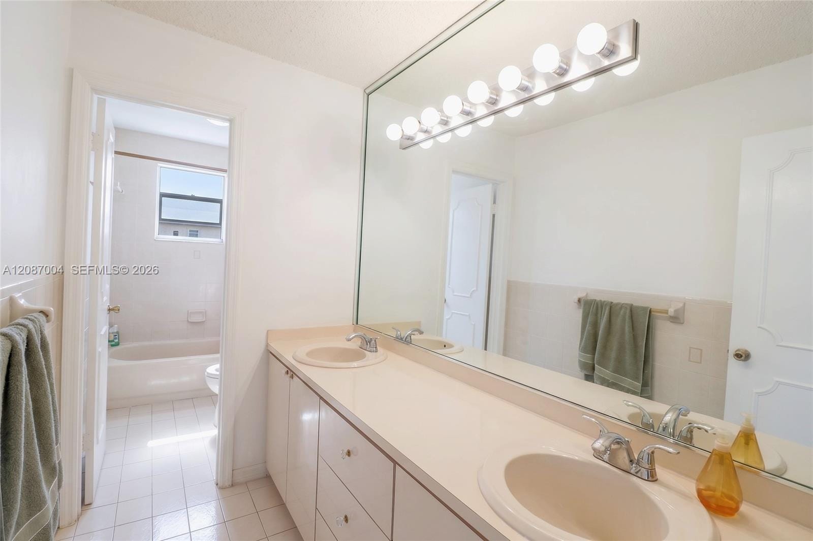 14203 SW 35th Street, Miami, FL 33175 photo 24