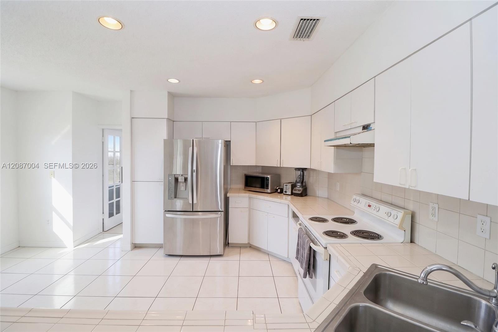 14203 SW 35th Street, Miami, FL 33175 photo 8