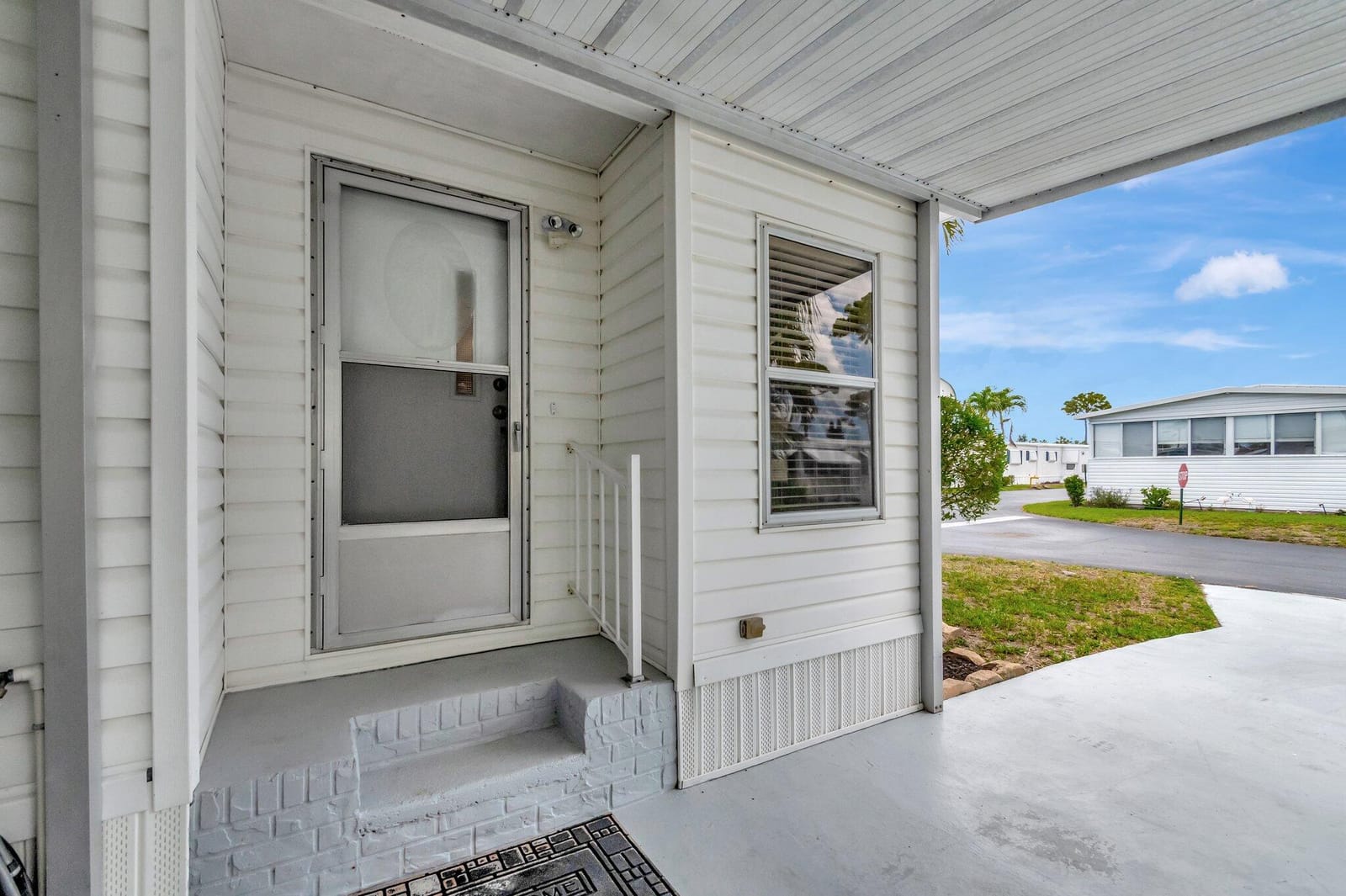 14001 KINGSTON BAY — photo 11