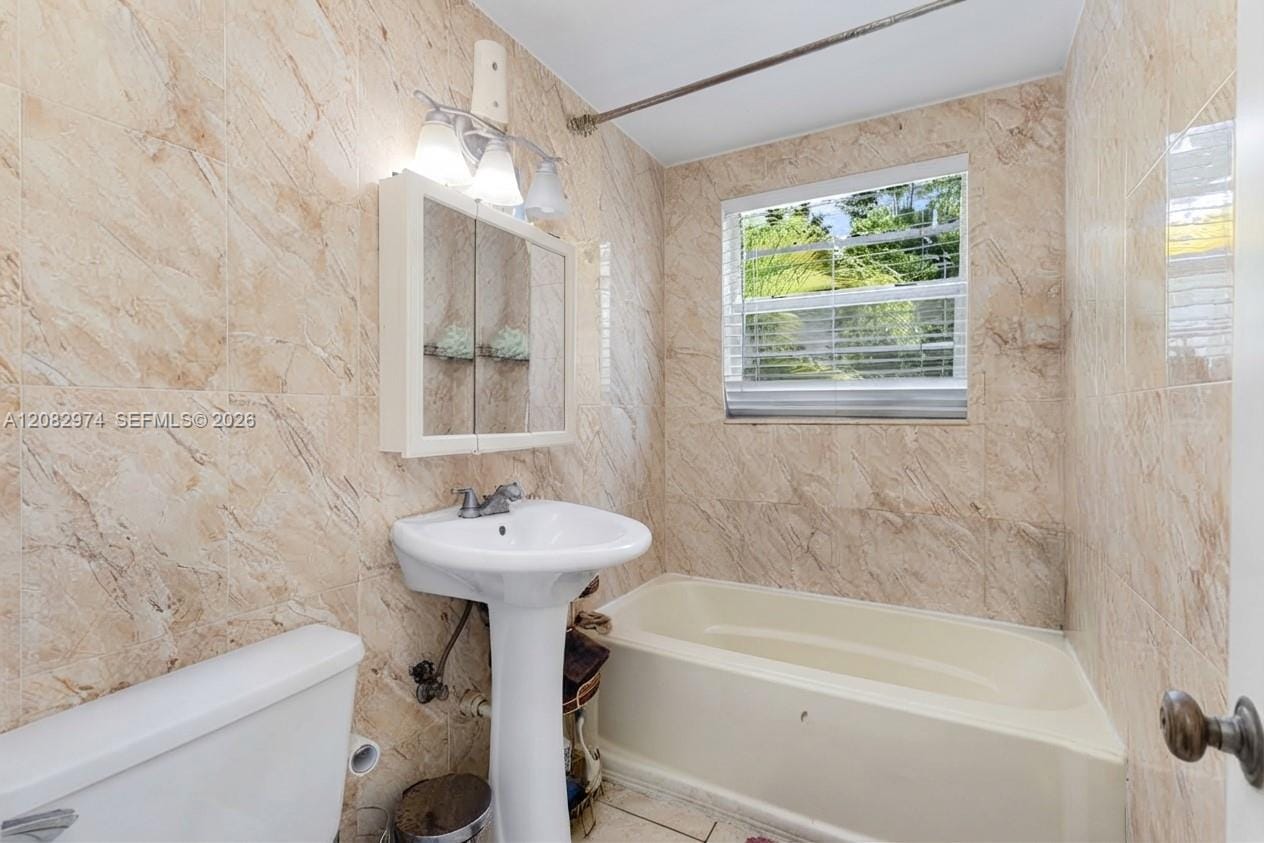 1610 Michigan Avenue 5, Miami Beach, FL 33139 photo 11