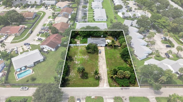 9179 SUNRISE Drive, West Palm Beach, FL 33403
