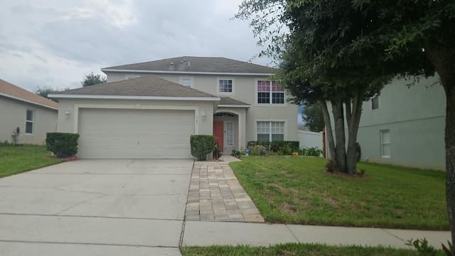 523 Stonewall Avenue, Haines City, FL 33844