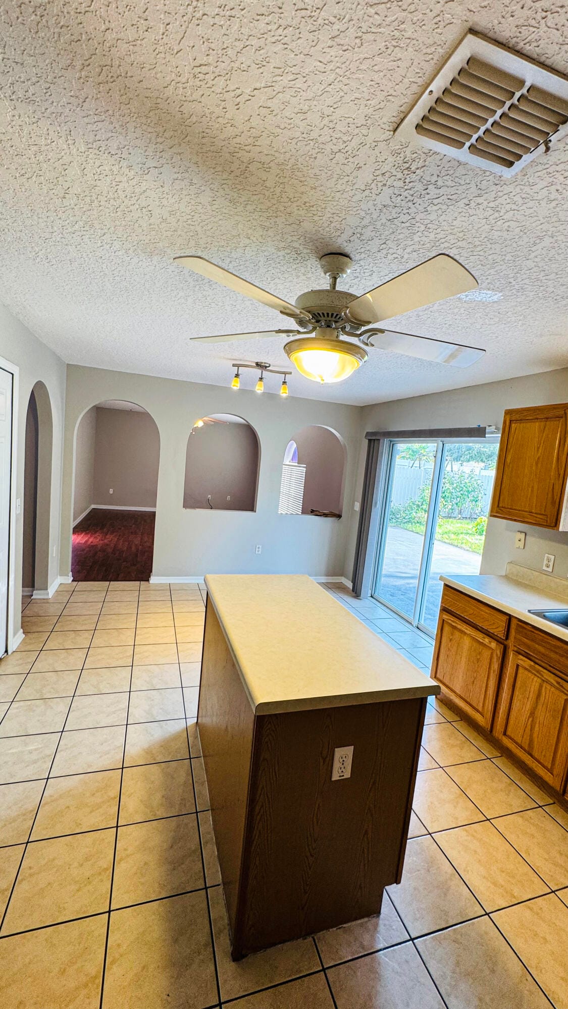 523 Stonewall Avenue, Haines City, FL 33844 photo 29