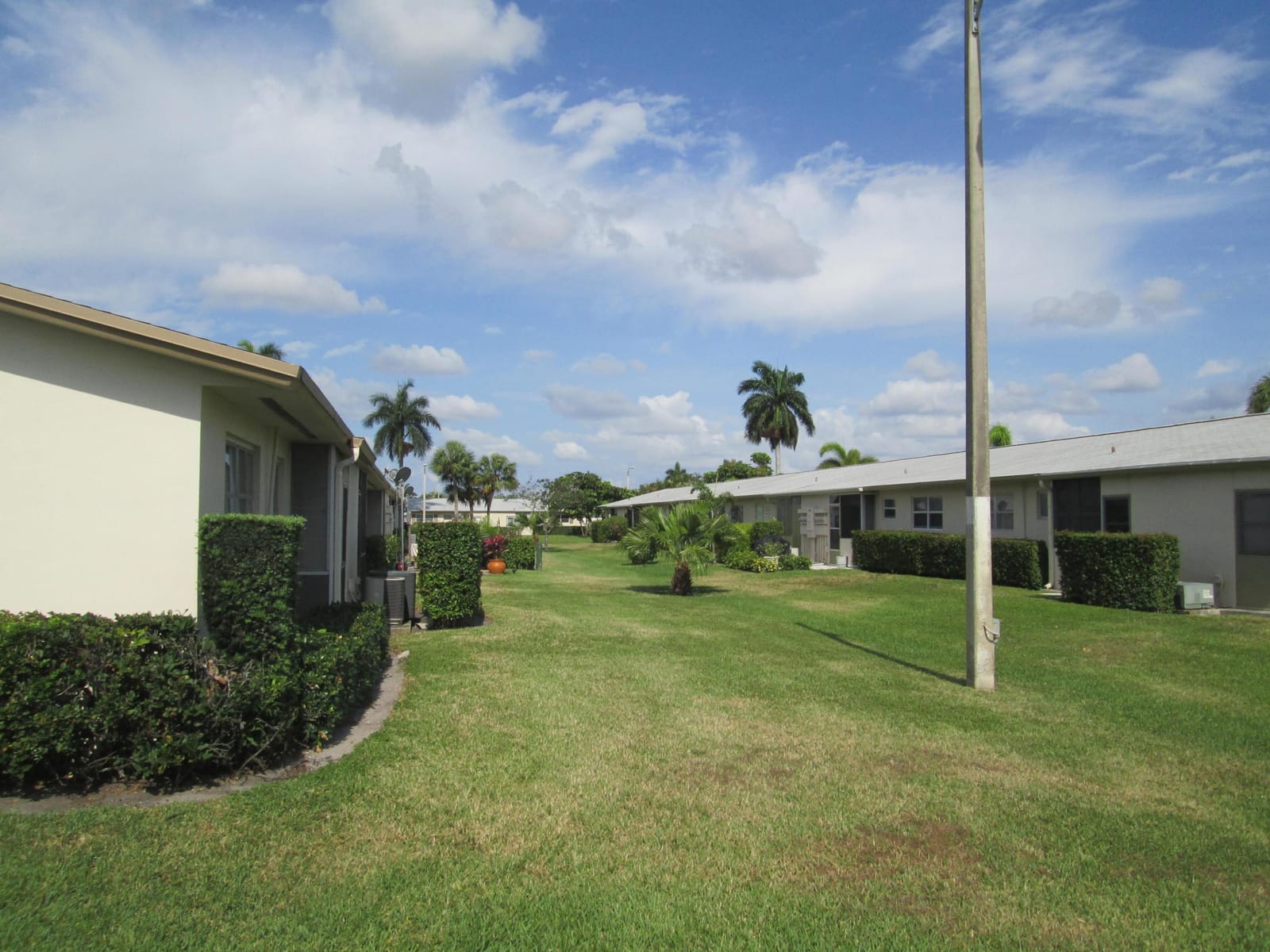 2650 BARKLEY Drive E H, West Palm Beach, FL 33415 photo 2