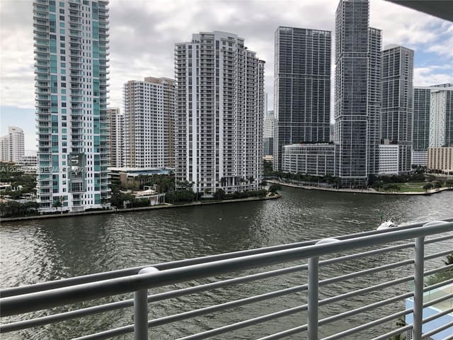 335 S Biscayne Boulevard 1405, Miami, FL 33131