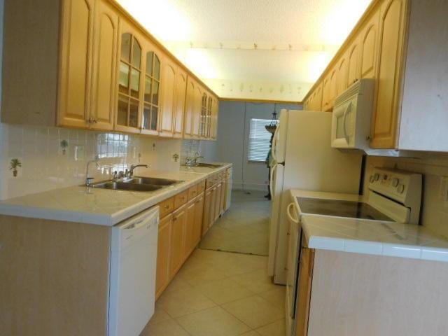 4065 EXETER D 4065 — photo 2