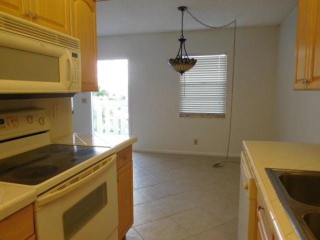 4065 EXETER D 4065 — photo 4