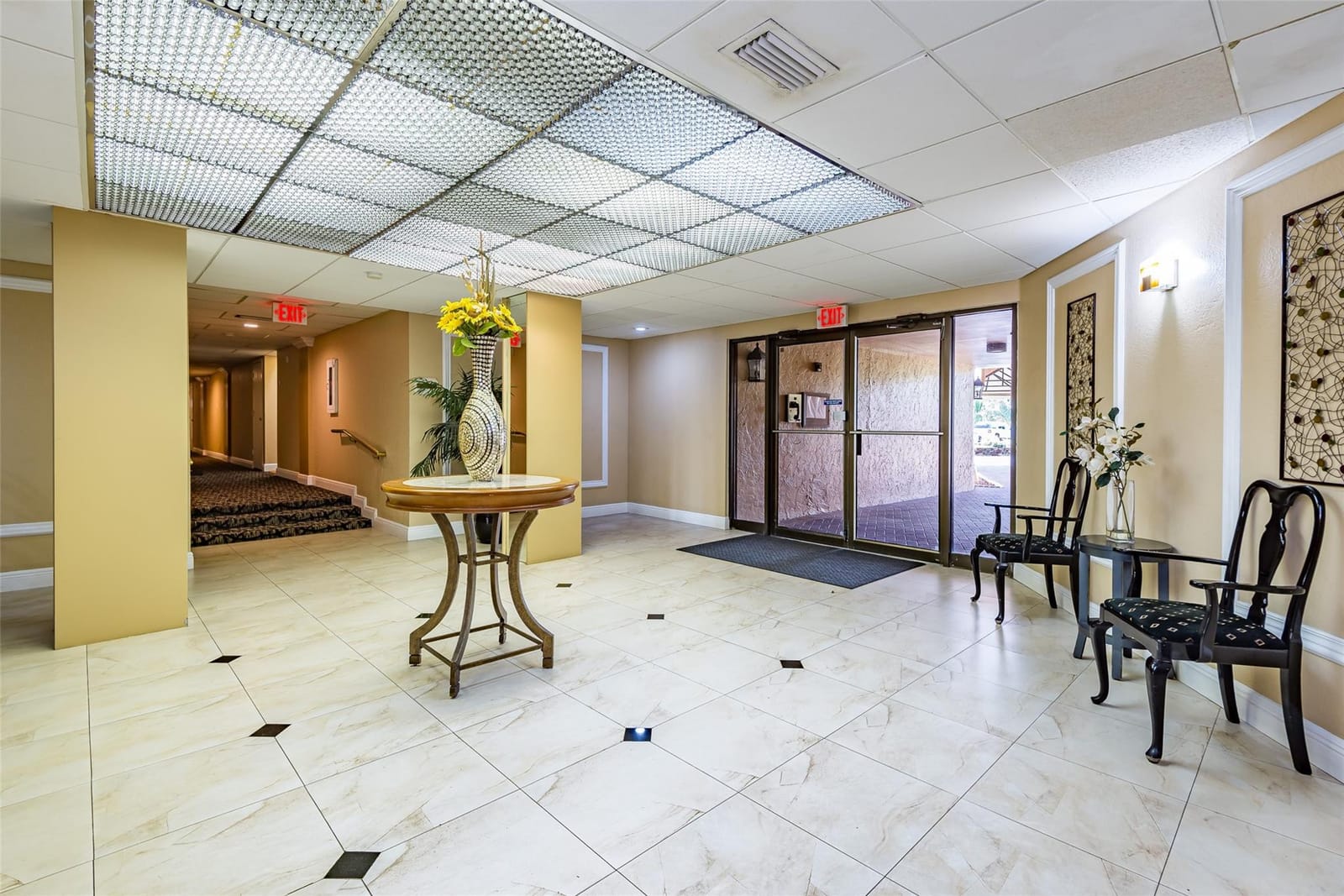 3900 N HILLS Drive 302, Hollywood, FL 33021 photo 23