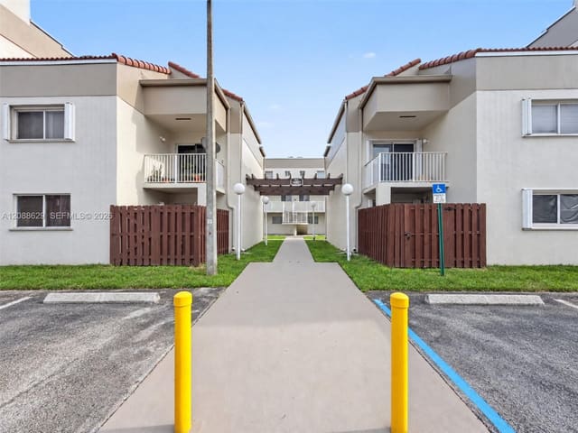 14901 SW 80th Street 115, Miami, FL 33193
