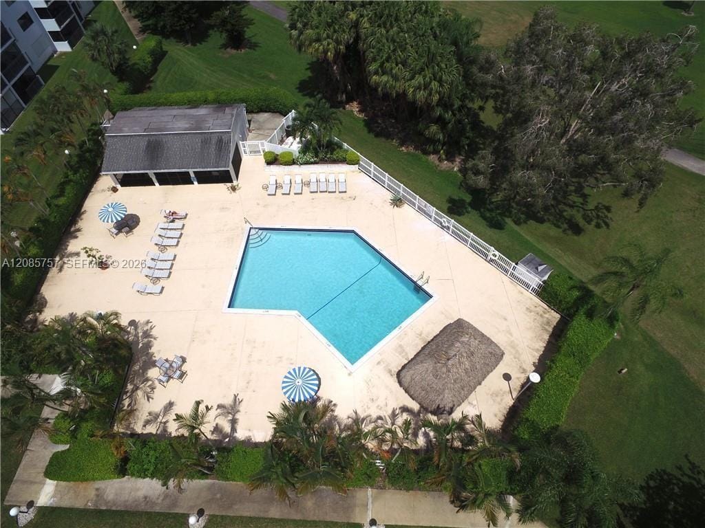 16051 Blatt Boulevard 112, Weston, FL 33326 photo 13