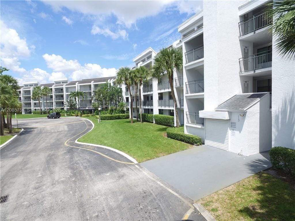16051 Blatt Boulevard 112, Weston, FL 33326 photo 23