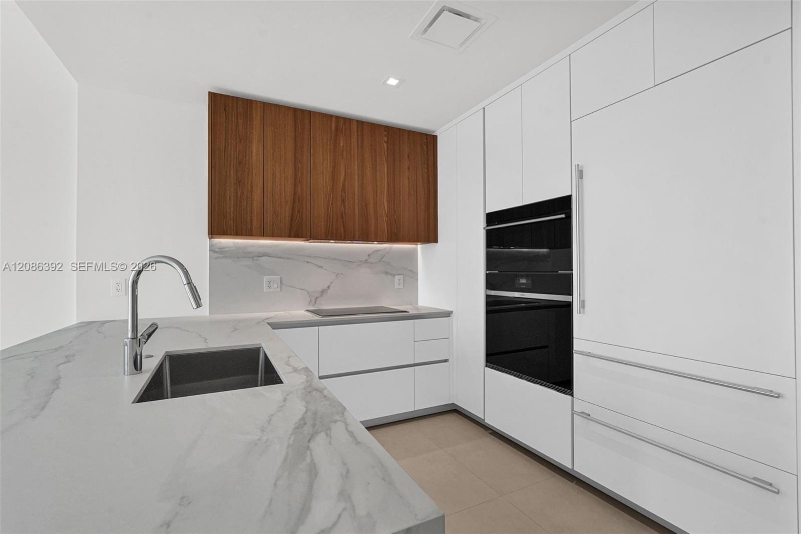 1400 Biscayne Boulevard 3705 — photo 6