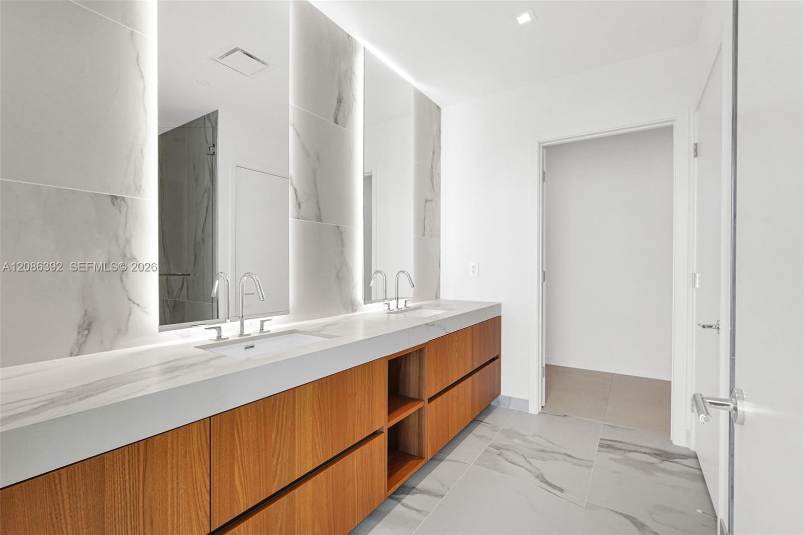 1400 Biscayne Boulevard 3705 — photo 9