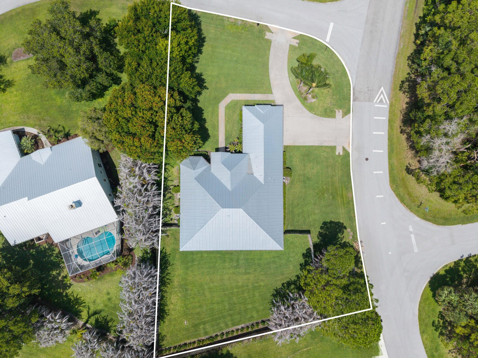 1106 SW THOREAU Court, Palm City, FL 34990 photo 4