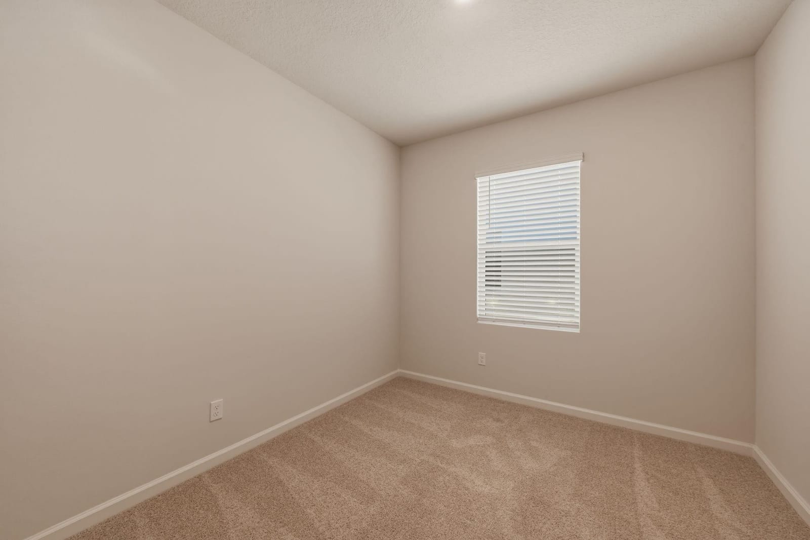 9509 Silver Sands Lane, Fort Pierce, FL 34945 photo 17