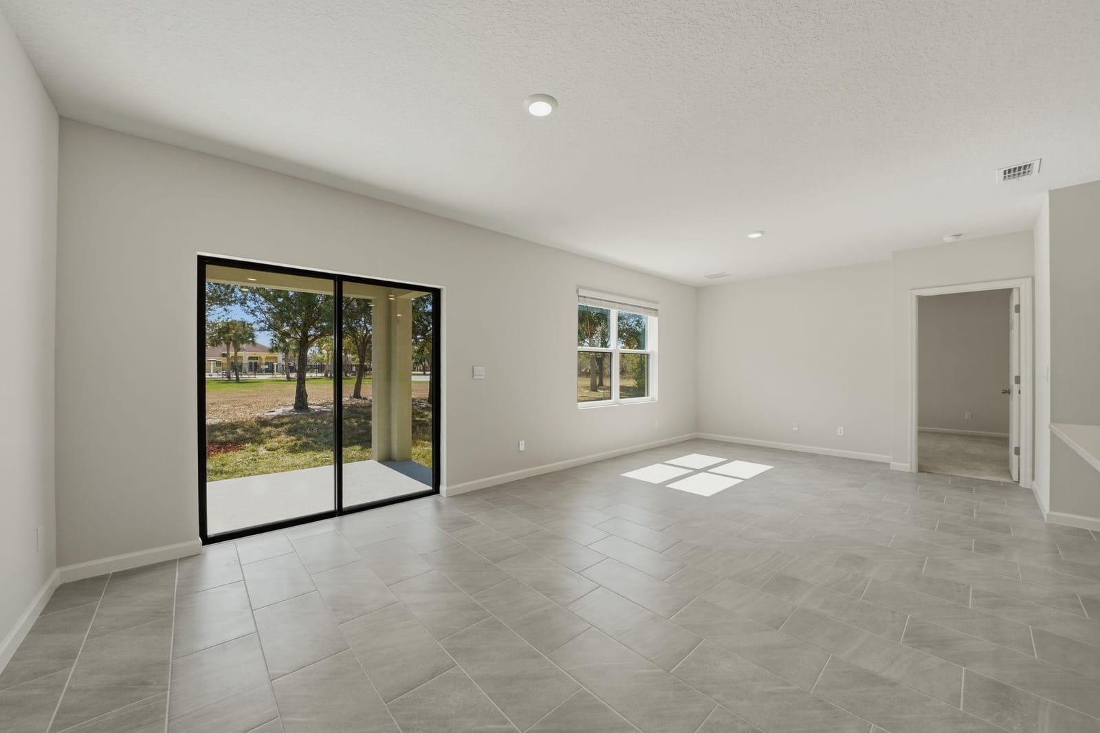 9509 Silver Sands Lane, Fort Pierce, FL 34945 photo 9