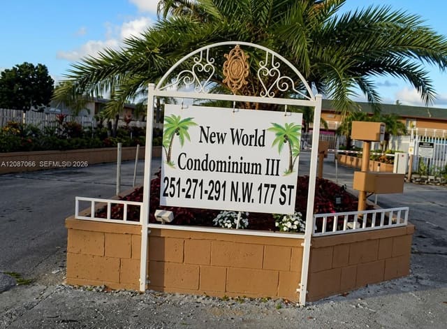 291 NW 177th Street C-201, Miami Gardens, FL 33169